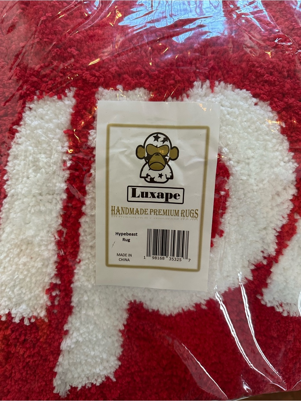 Supreme Rug with star pattern - Picture 5 of 5